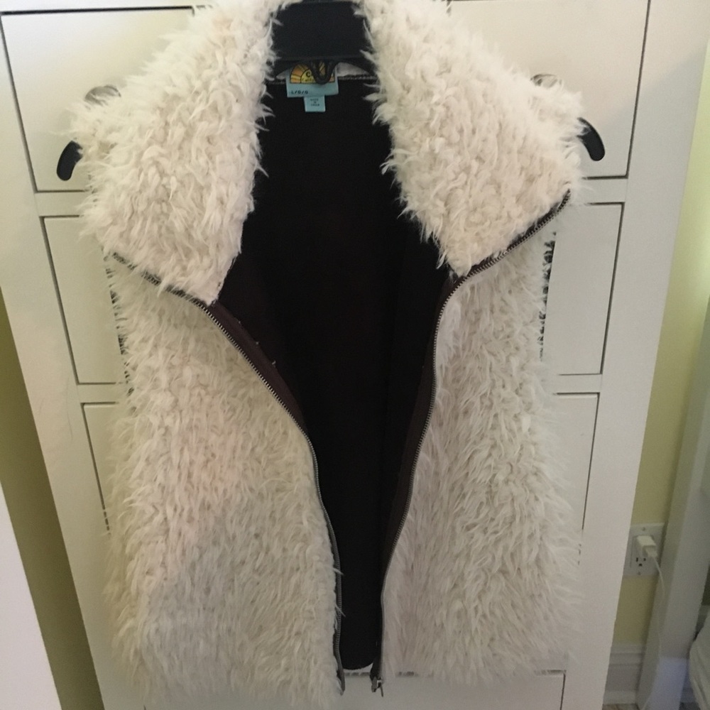 Faux fur vest